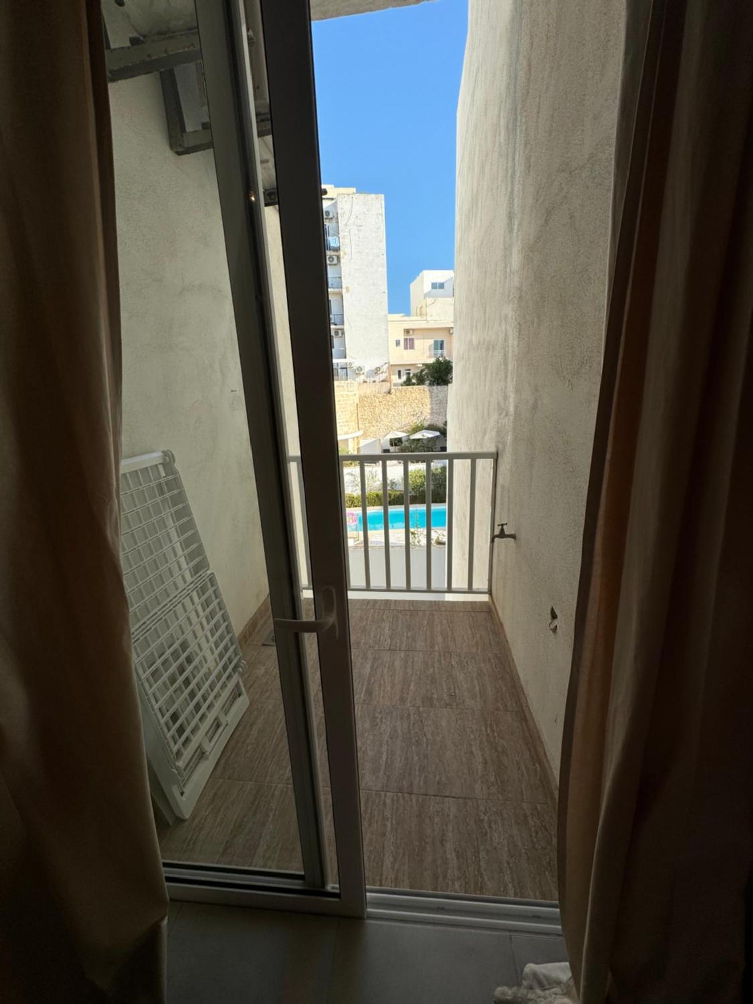Apartment Shoreside